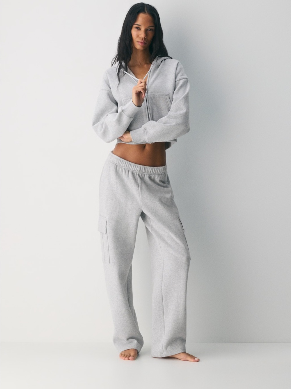 Aritzia tna cozy sweatfleece mega cargo sweatpants